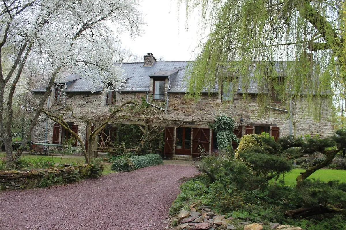 Gite De Beltaine En Broceliande Spa Et Bain Nordique Mauron 0*,